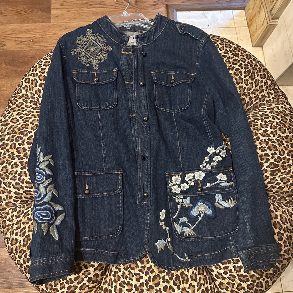 Avenue Denim Embroidered Jacket 14/16